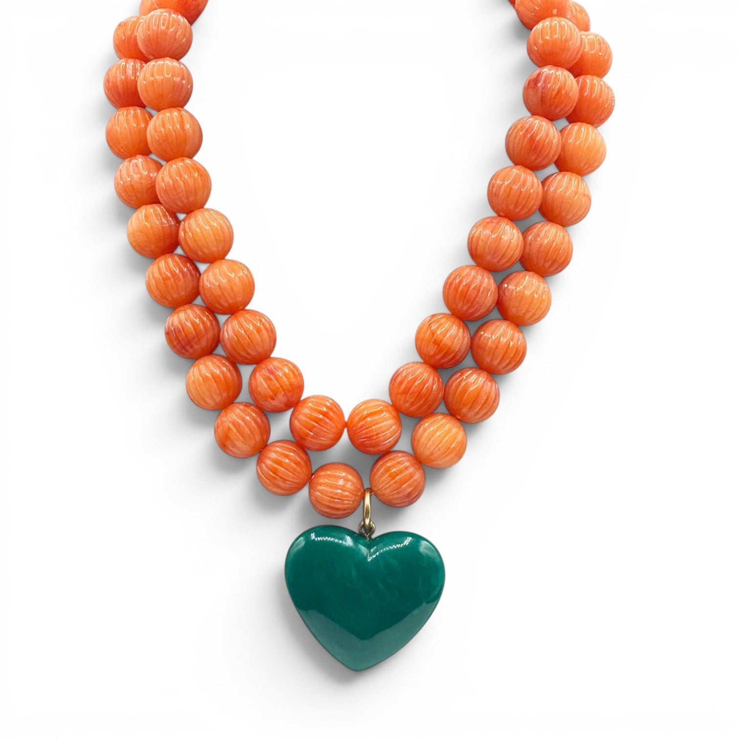 Amour Carved Coral Resin Bead With Jade Green Resin Heart Pendant