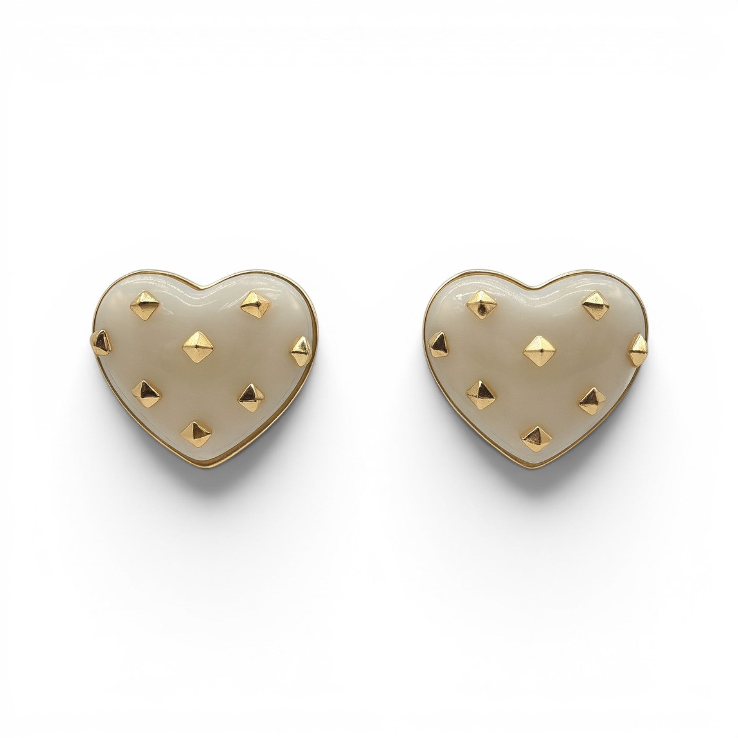 PRE-ORDEN Pendientes de resina con forma de corazón de nácar Cosette