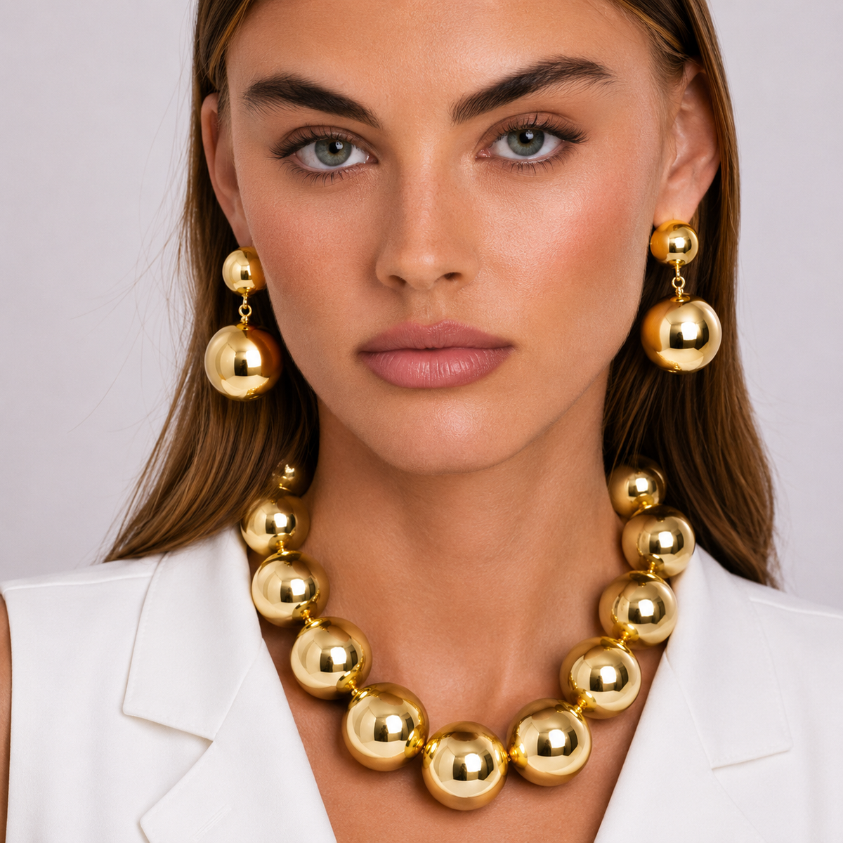 Lucy Gold Gumball Size Choker