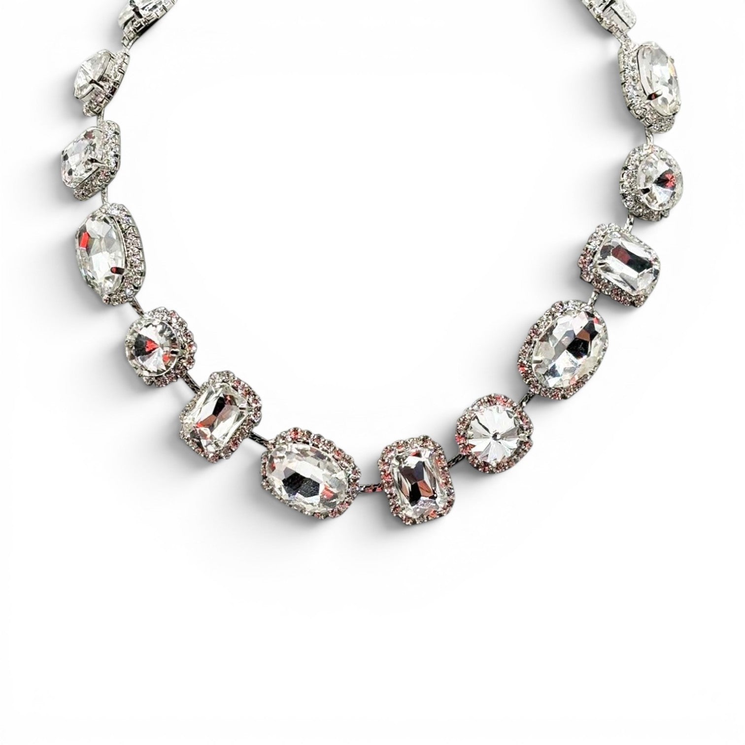 Collar Gerarda con piedras de cristal y pavé