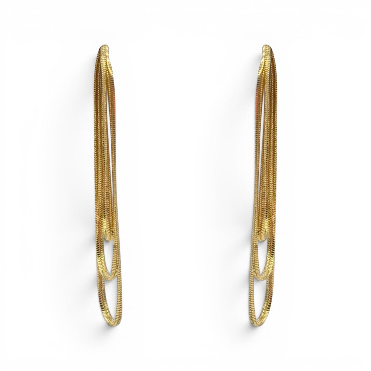 Pendientes Melania con doble cadena de cobra dorada