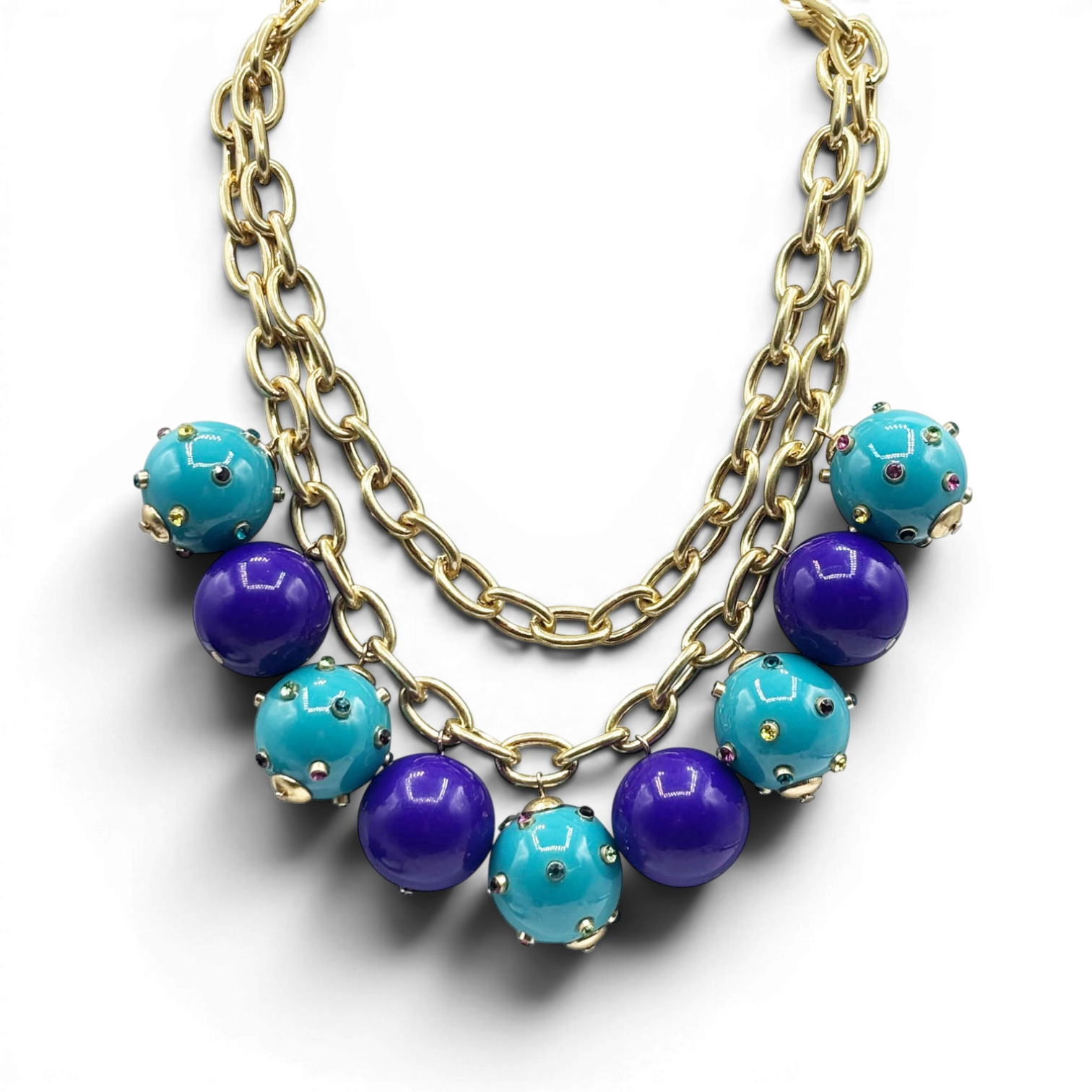 Collar Valentina con bolitas de turquesa y morado con tachuelas