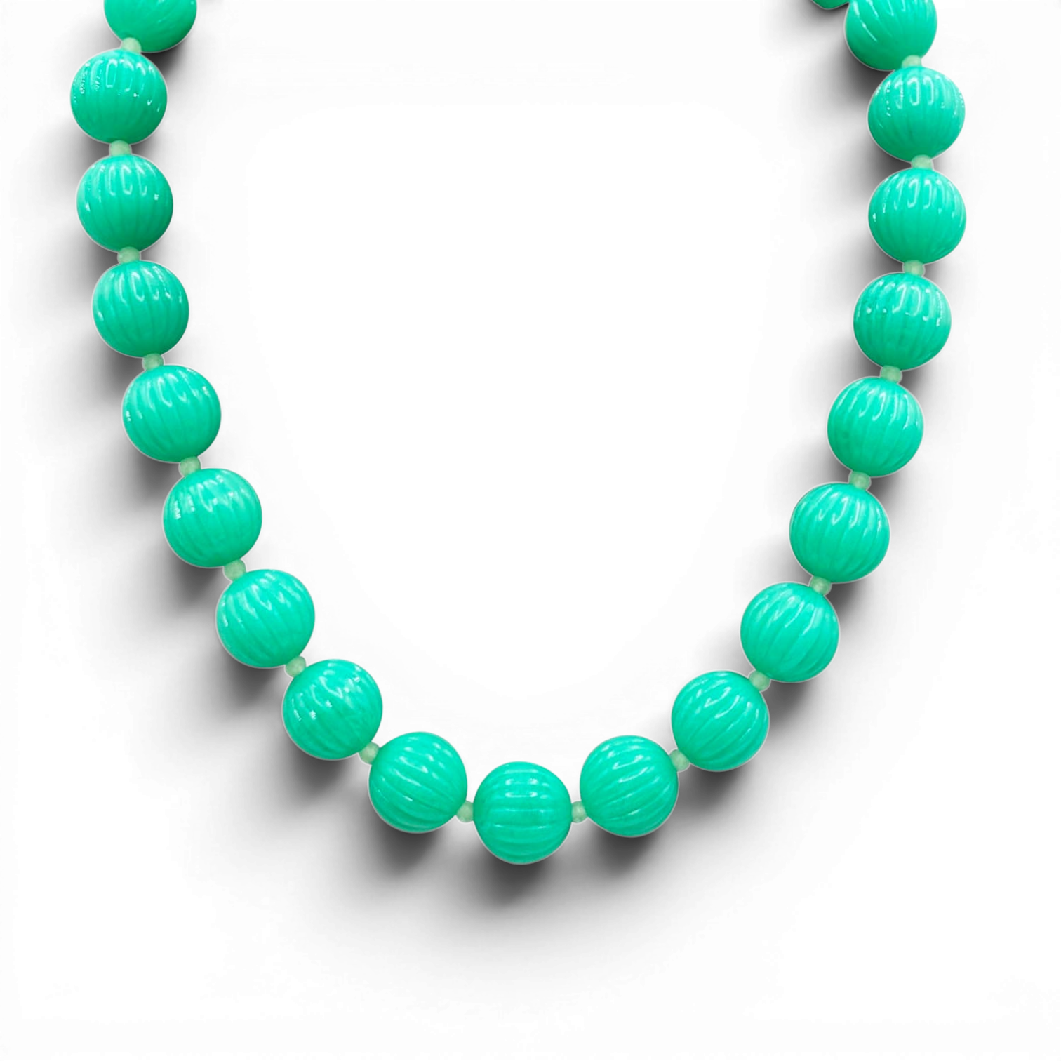 Collar de cuentas de melón de 16 pulgadas talladas en resina de jade de Vicenza