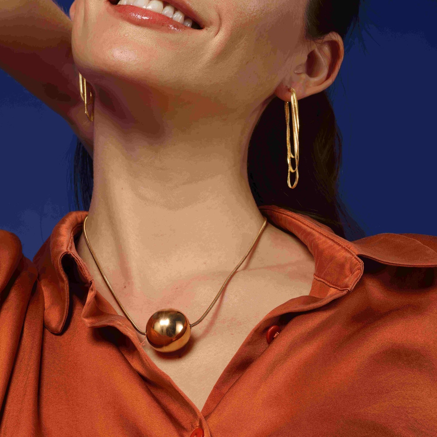 Melania Double Gold Cobra Chain Pierced Earrings