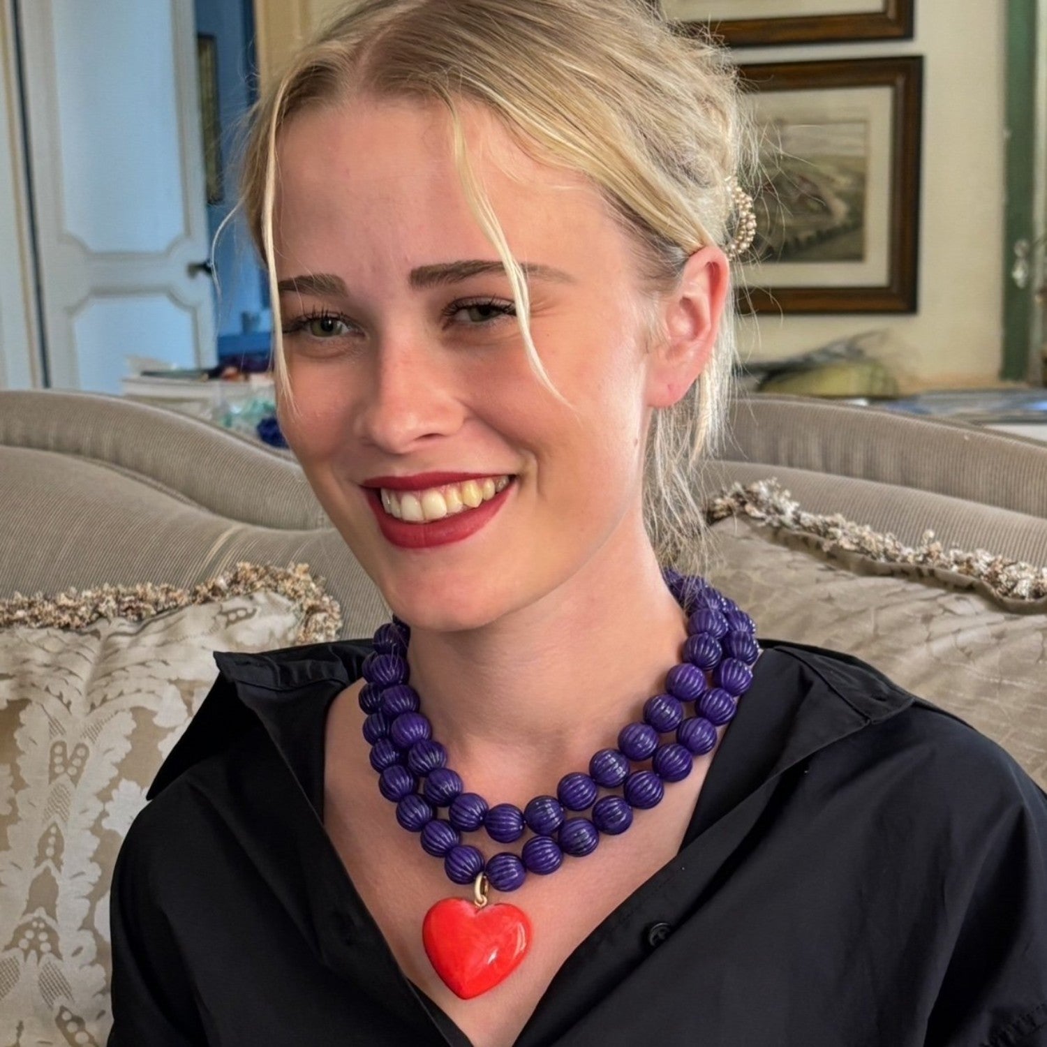 Amour Carved Amethys Bead Necklace With Coral Resin Heart Pendant