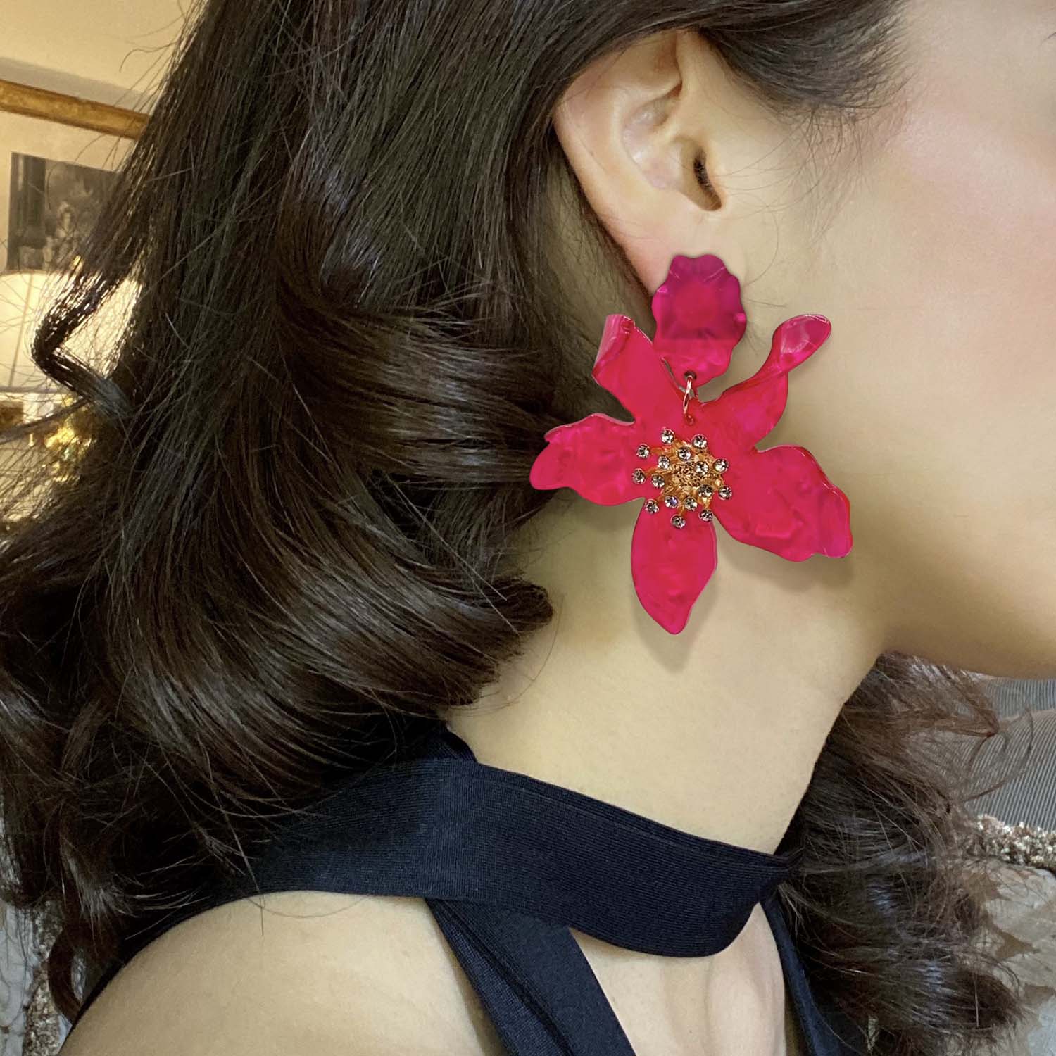 Pendientes colgantes de resina floral fucsia Linda