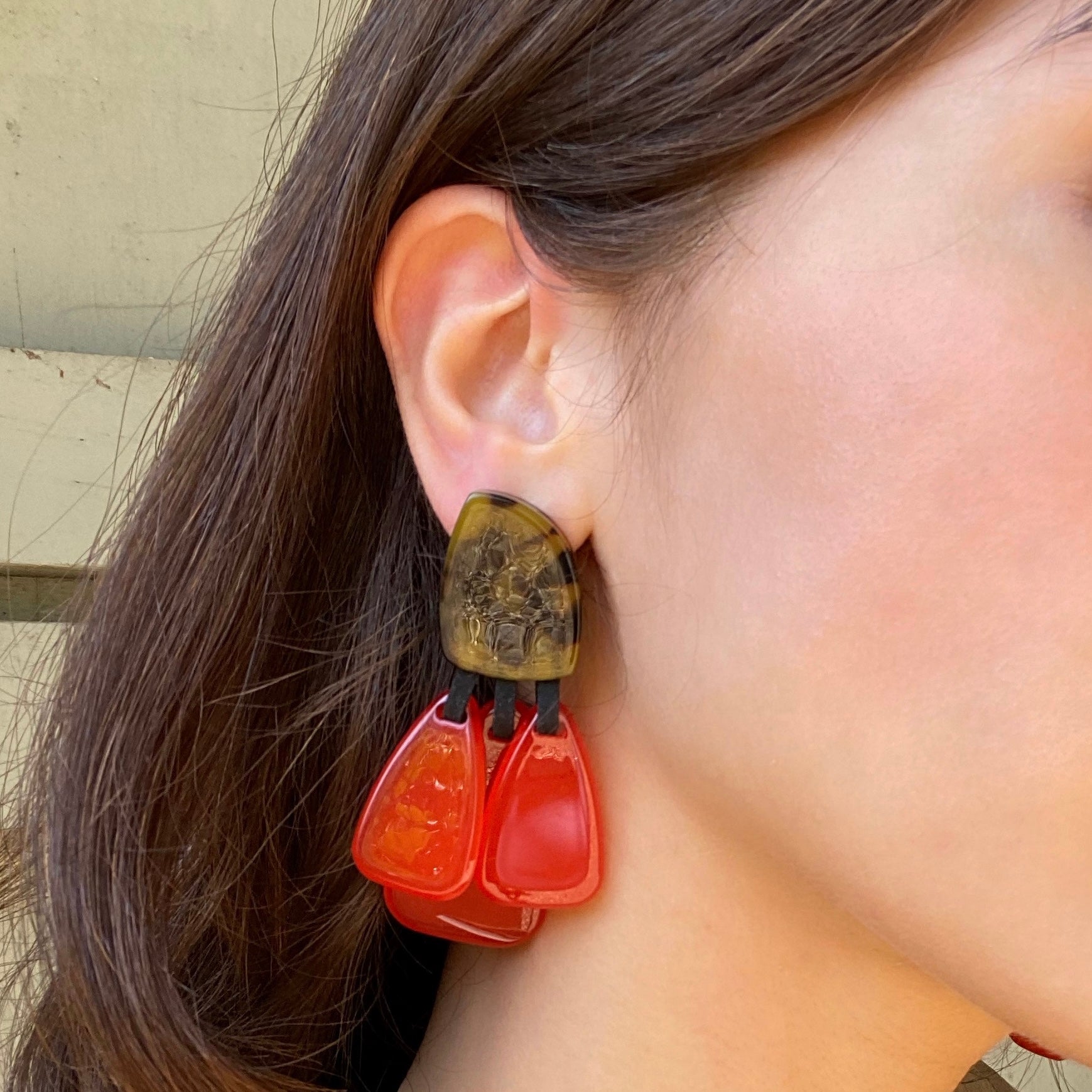 Patrizia Tortoise Resin Top Earrings With Orange Resin Drops